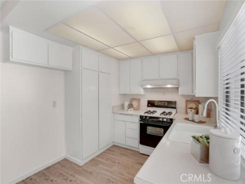 2155 W Banbury   Circle, Anaheim, CA