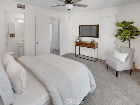 2155 W Banbury   Circle, Anaheim, CA