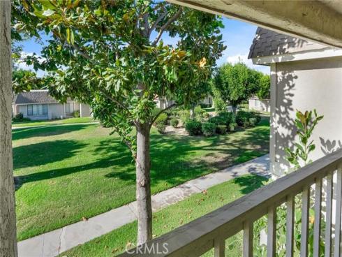 2155 W Banbury   Circle, Anaheim, CA