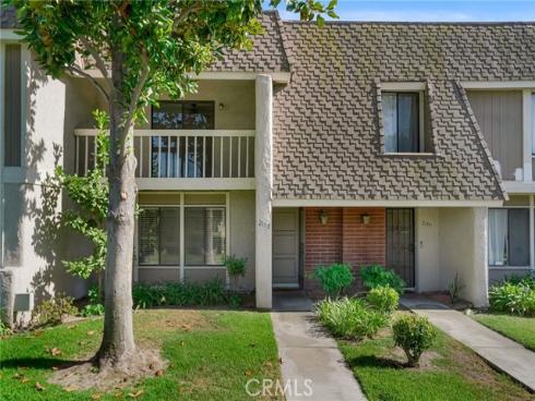 2155 W Banbury   Circle, Anaheim, CA