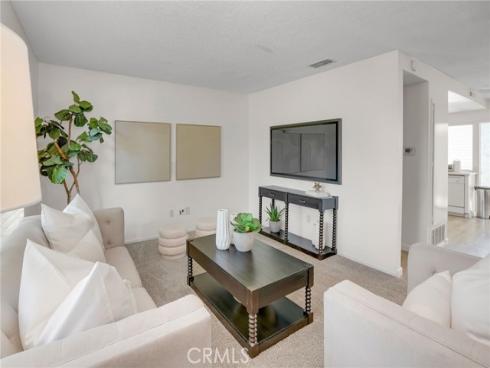 2155 W Banbury   Circle, Anaheim, CA