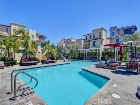 500 S Motif , Anaheim, CA