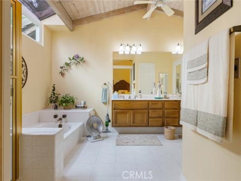 1081  Oak Canyon   Way, Brea, CA
