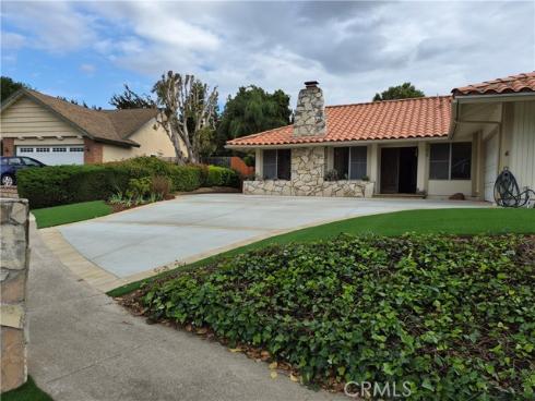 338 E. Blossom Place