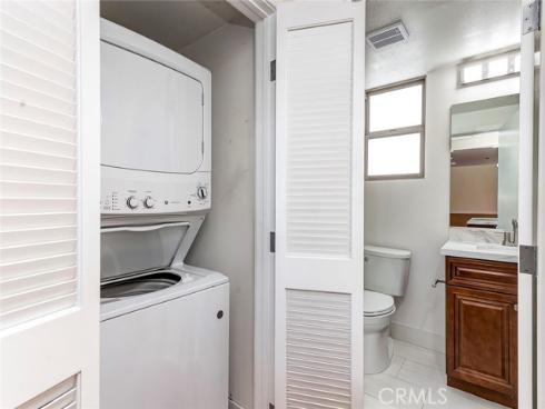 596 S Brea   Boulevard, Brea, CA