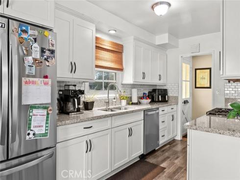 375 Cedar , Brea, CA