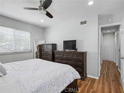 640 W Imperial , Brea, CA