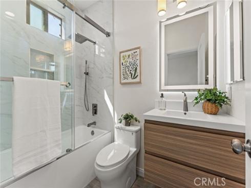 503 S Brea 18 Boulevard, Brea, CA