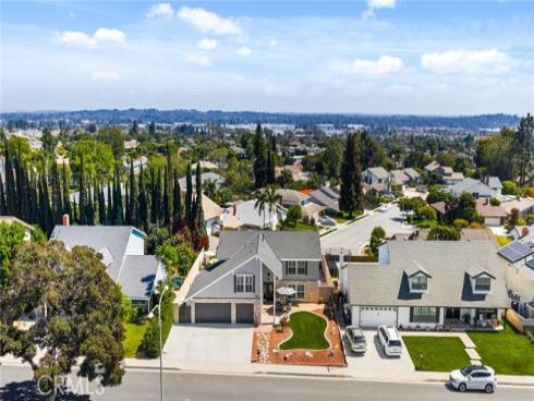 996 W Northwood Ave  , Brea, CA
