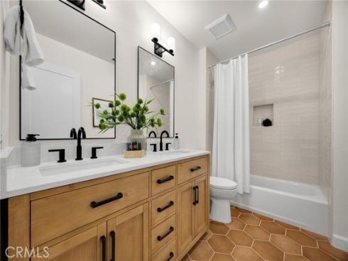 846  Mooncrest  , Brea, CA