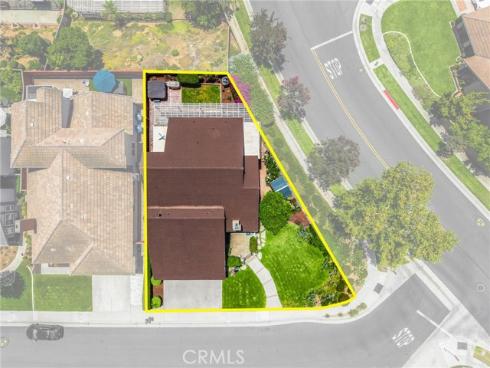 2226  Shadetree   Circle, Brea, CA