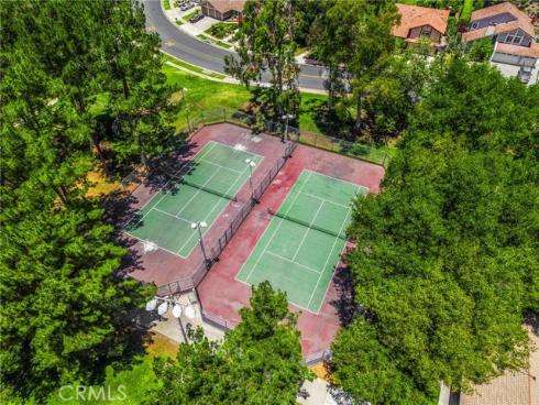 2226  Shadetree   Circle, Brea, CA