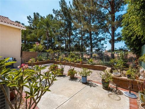 860 E Chisholm Court, Brea, CA