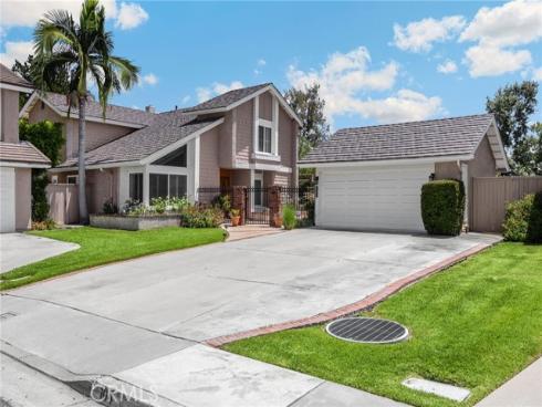 104  Morningflower  , Brea, CA