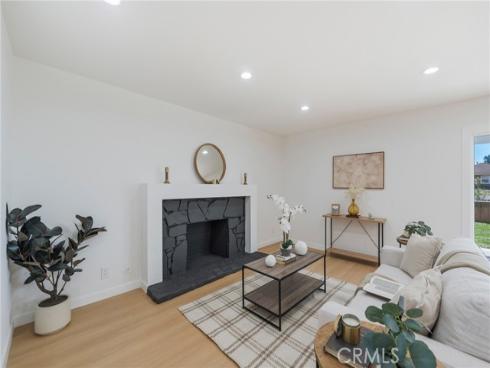 938 Oakcrest , Brea, CA