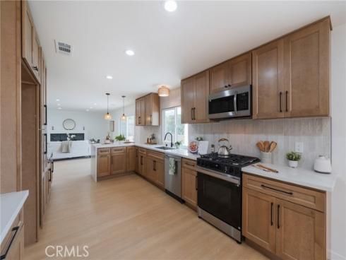 938 Oakcrest , Brea, CA