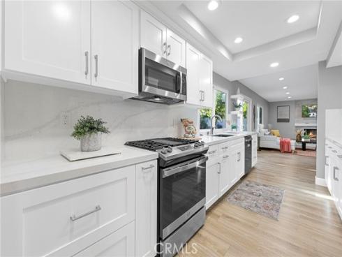 1652 La Canada , Brea, CA
