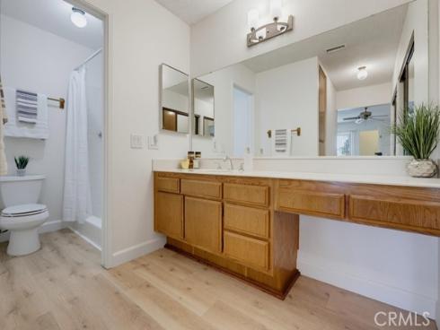 640 N Brea 68 , Brea, CA