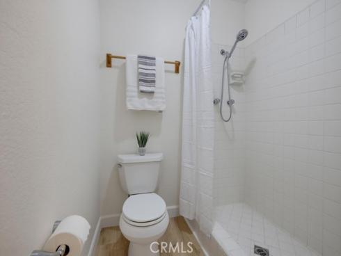 640 N Brea 68 , Brea, CA