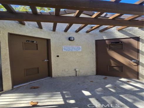640 N Brea 68 , Brea, CA