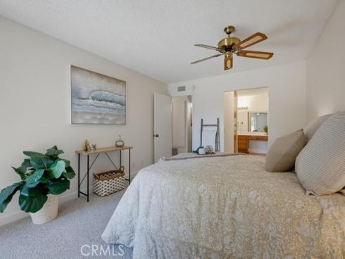 640 N Brea 68 , Brea, CA