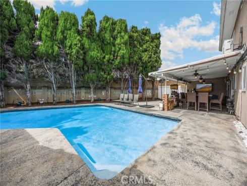 325 Delphia Avenue, Brea, CA