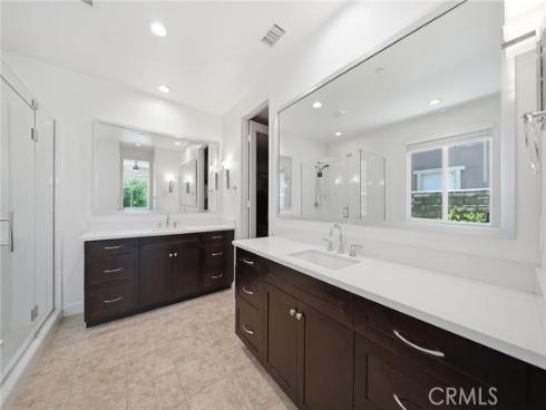 2829  Alamitos Rd  , Brea, CA