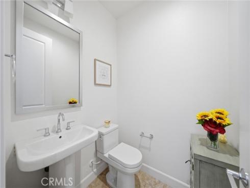 2829  Alamitos Rd  , Brea, CA