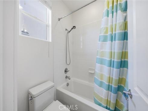 2829  Alamitos Rd  , Brea, CA