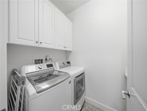 2829  Alamitos Rd  , Brea, CA