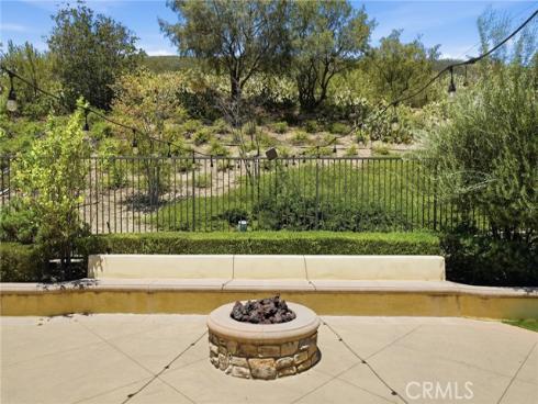 2829  Alamitos Rd  , Brea, CA