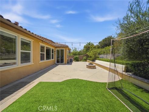 2829  Alamitos Rd  , Brea, CA
