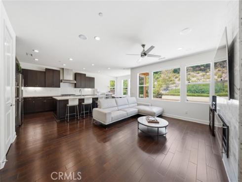 2829  Alamitos Rd  , Brea, CA