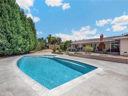 1289  Wardman  , Brea, CA