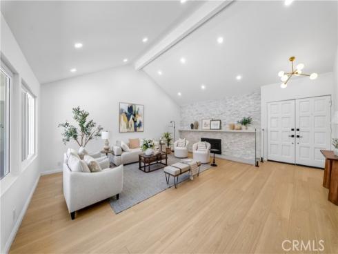 1319 Las Lomas , Brea, CA