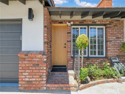 1209 N Puente Street, Brea, CA