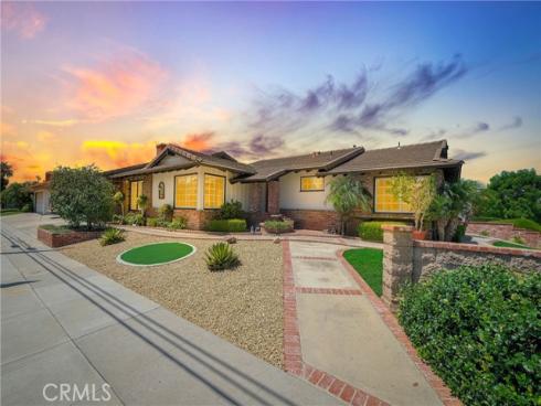 1209 N Puente Street, Brea, CA