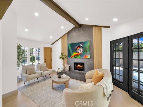 1209 N Puente Street, Brea, CA