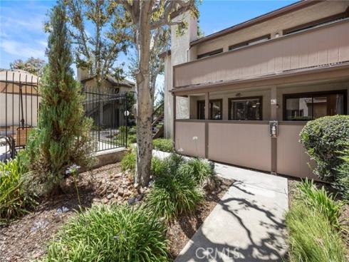 600 N Brea 43 Boulevard, Brea, CA