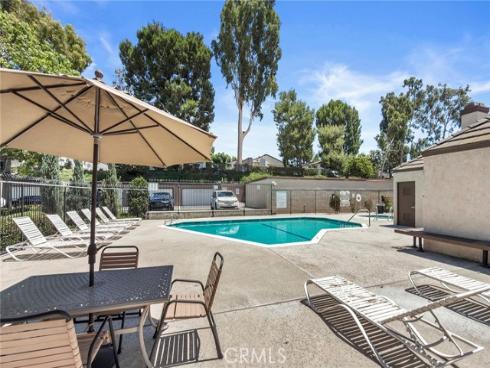600 N Brea 43 Boulevard, Brea, CA