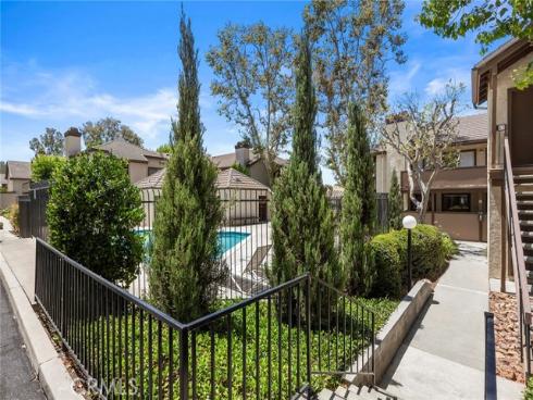 600 N Brea 43 Boulevard, Brea, CA