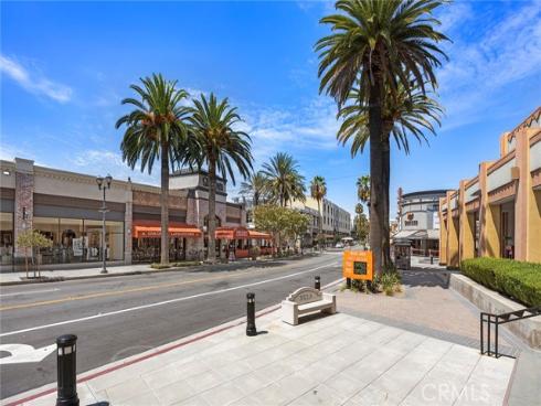 600 N Brea 43 Boulevard, Brea, CA