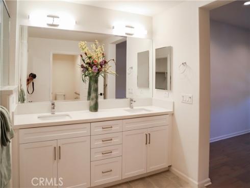 220 Buena Vida 308 Drive, Brea, CA