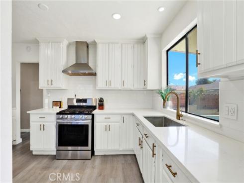 8014  Calendula  , Buena Park, CA