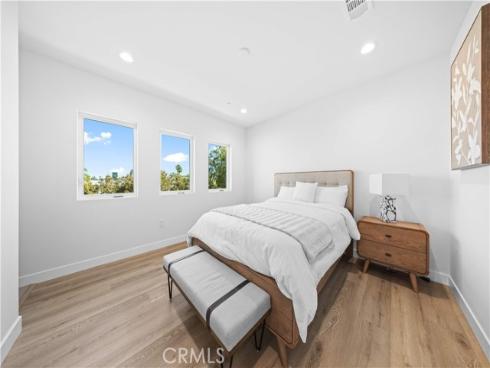 7692  9th  106  Street, Buena Park, CA