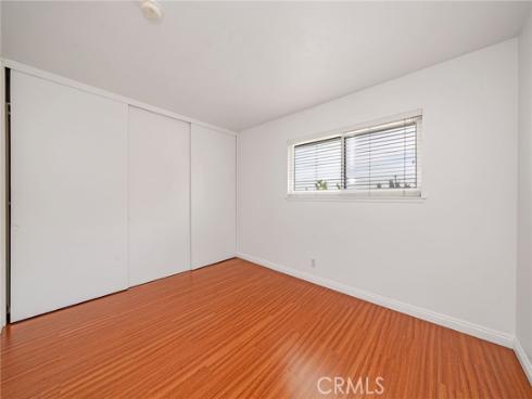 8175  Mammoth  , Buena Park, CA