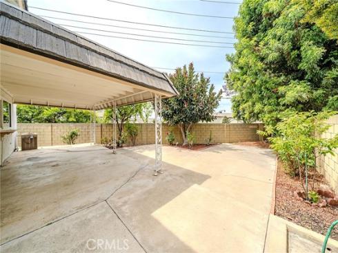 8175  Mammoth  , Buena Park, CA