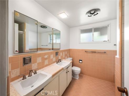 8780  Hillcrest   Road, Buena Park, CA