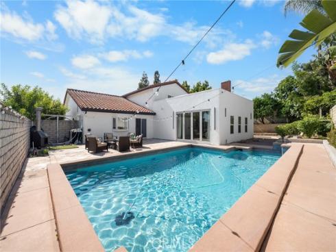 4920  Lincolnshire  , Buena Park, CA