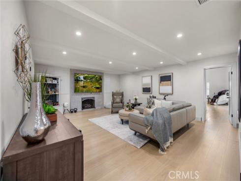 4920  Lincolnshire  , Buena Park, CA